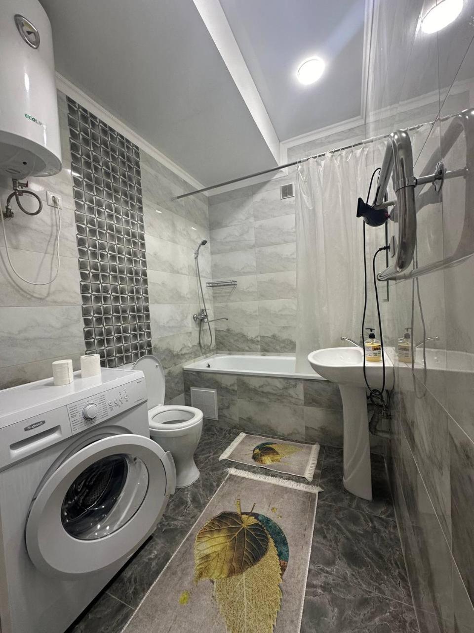 Apartments "Harmony" On Sydykova St 156А Bişkek Dış mekan fotoğraf