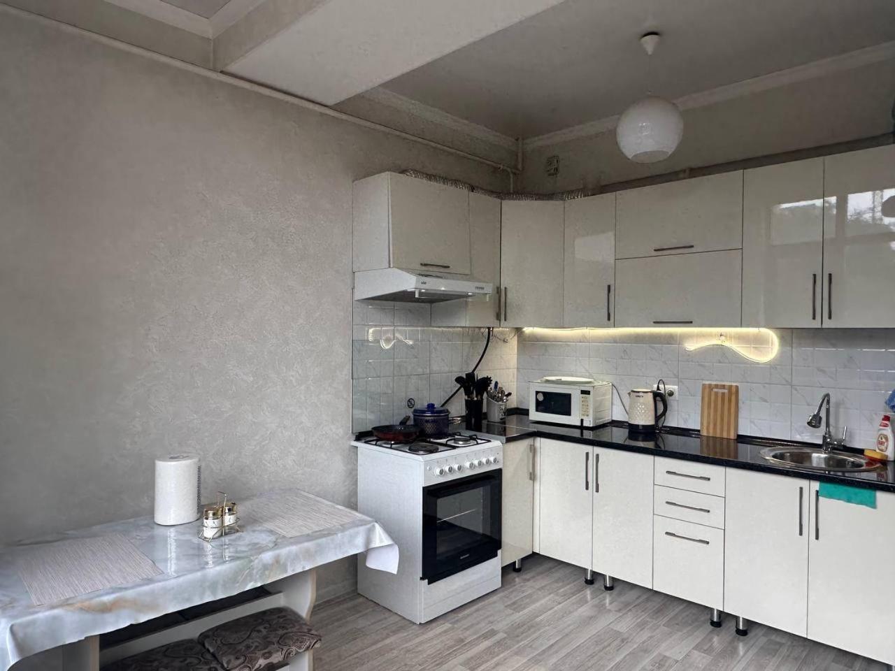 Apartments "Harmony" On Sydykova St 156А Bişkek Dış mekan fotoğraf